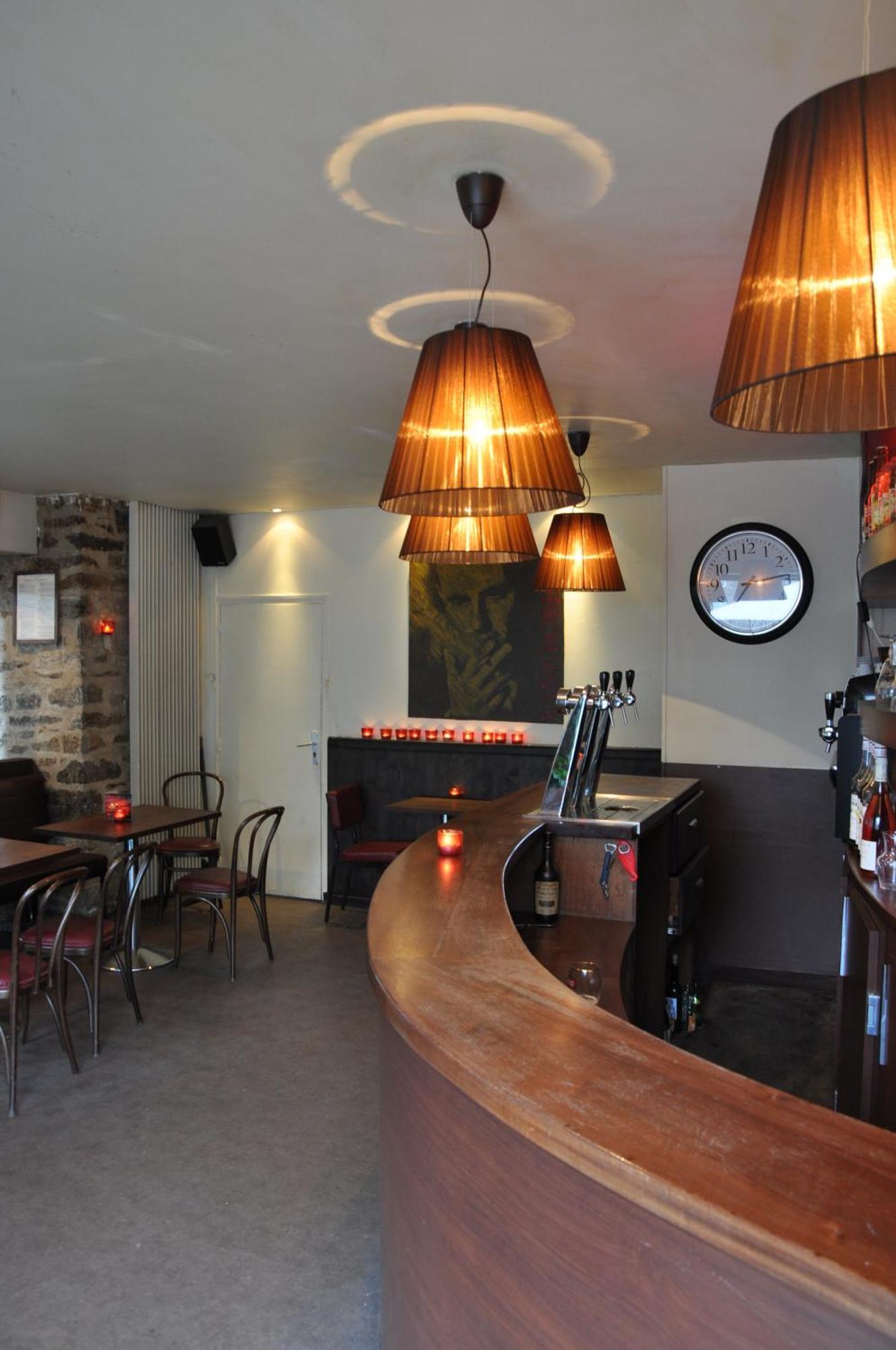 Cafe Hotel Du Theatre Dinan Dış mekan fotoğraf